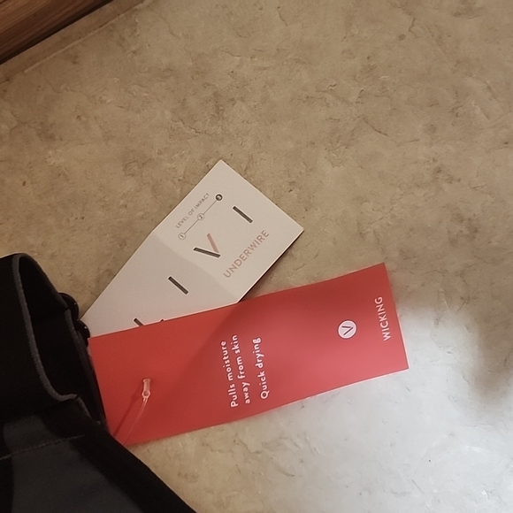 Livi underwire bra size 50DD NWT - Picture 4 of 9